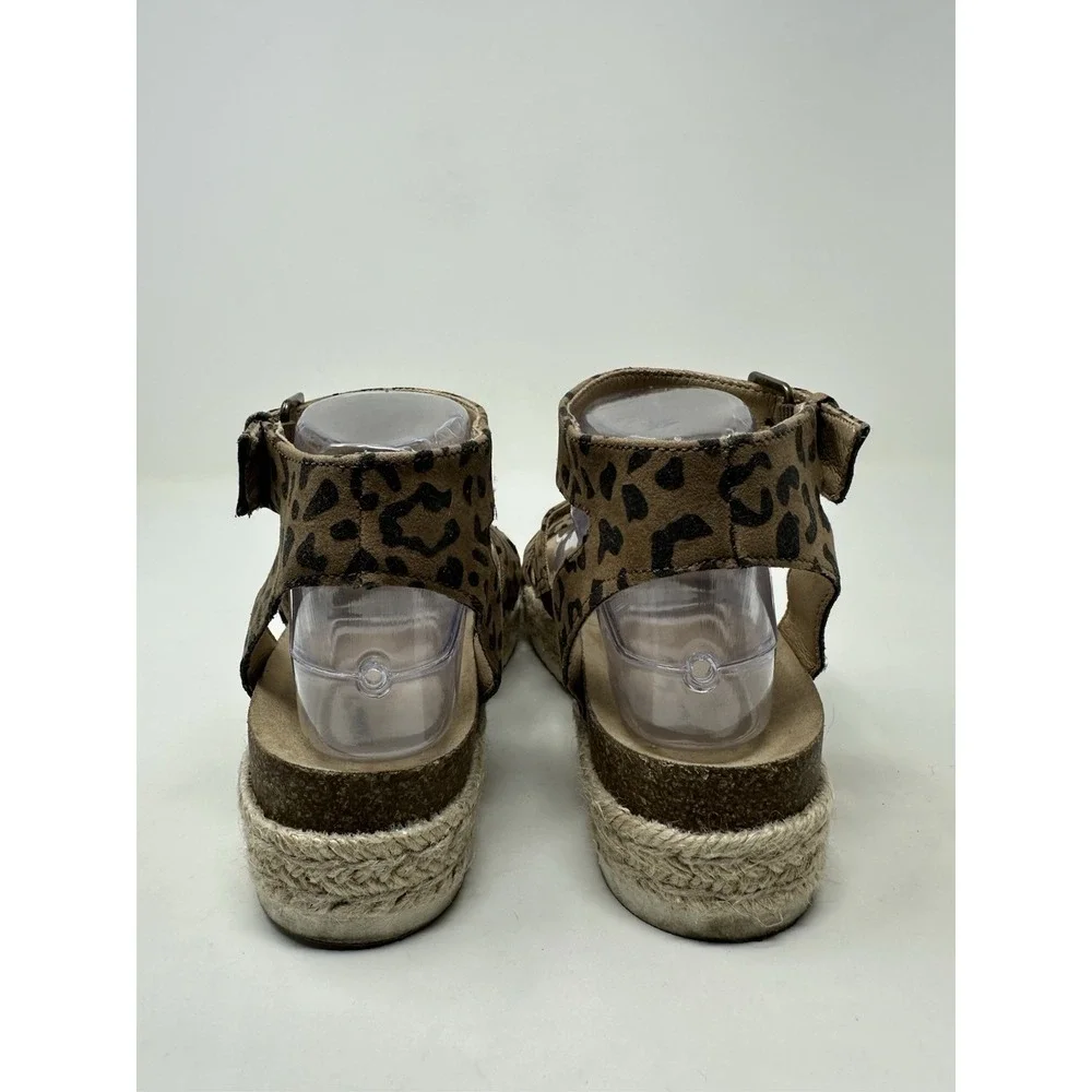 Universal Thread Espadrille Ankle Strap Sandals Size 8 Animal Print